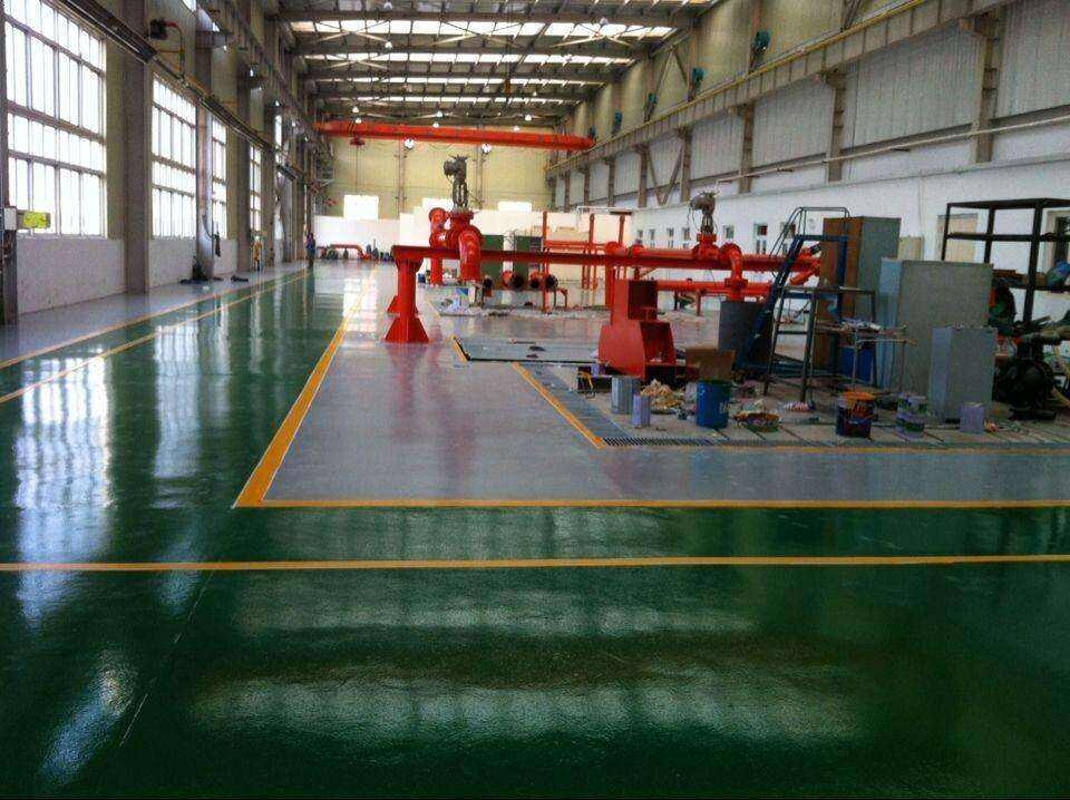 果洛彩色防滑路面是兼具